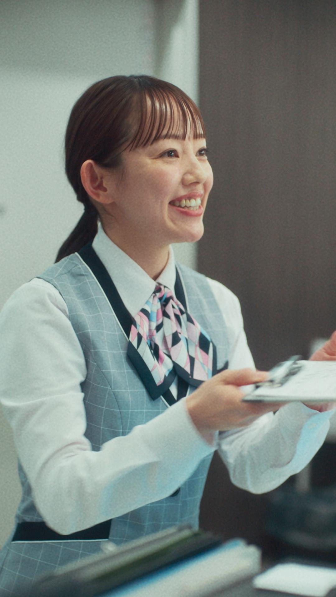 受付業務の職業体験動画を見る