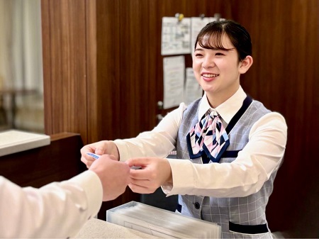 ニチイ医療事務 吉田総合病院 医療事務 外来受付／土日祝休み／ブランクOK／主婦