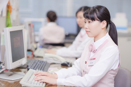 ニチイ医療事務 鳥取県｜岸本内科医院の医療事務の求人詳細｜きゃりあネット